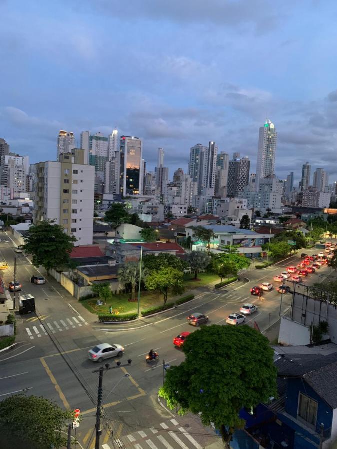 Encantos Dos Mares - Apartamento 5 - บัลเนอาริโอ กังโบริว ภายนอก รูปภาพ