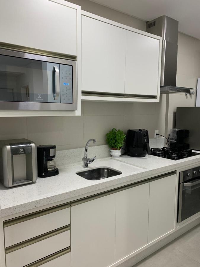 Encantos Dos Mares - Apartamento 5 - บัลเนอาริโอ กังโบริว ภายนอก รูปภาพ